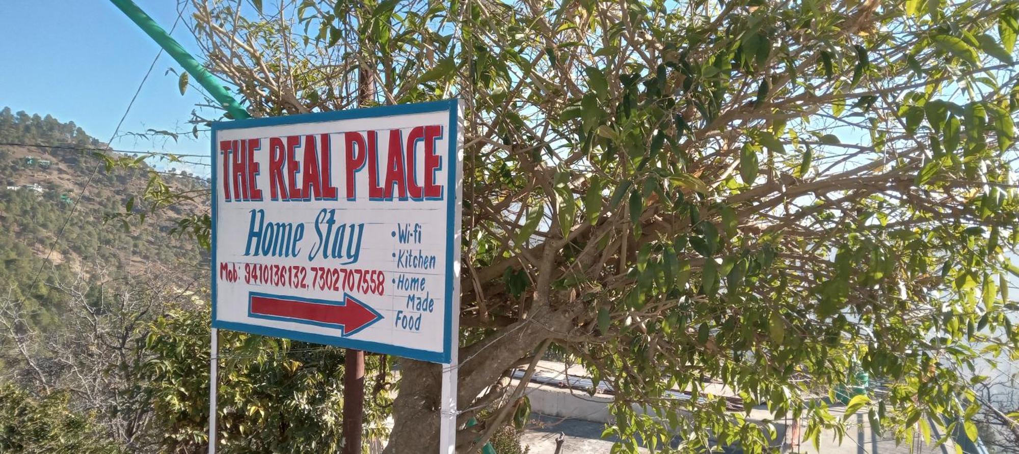 The Real Place Almora Camera foto